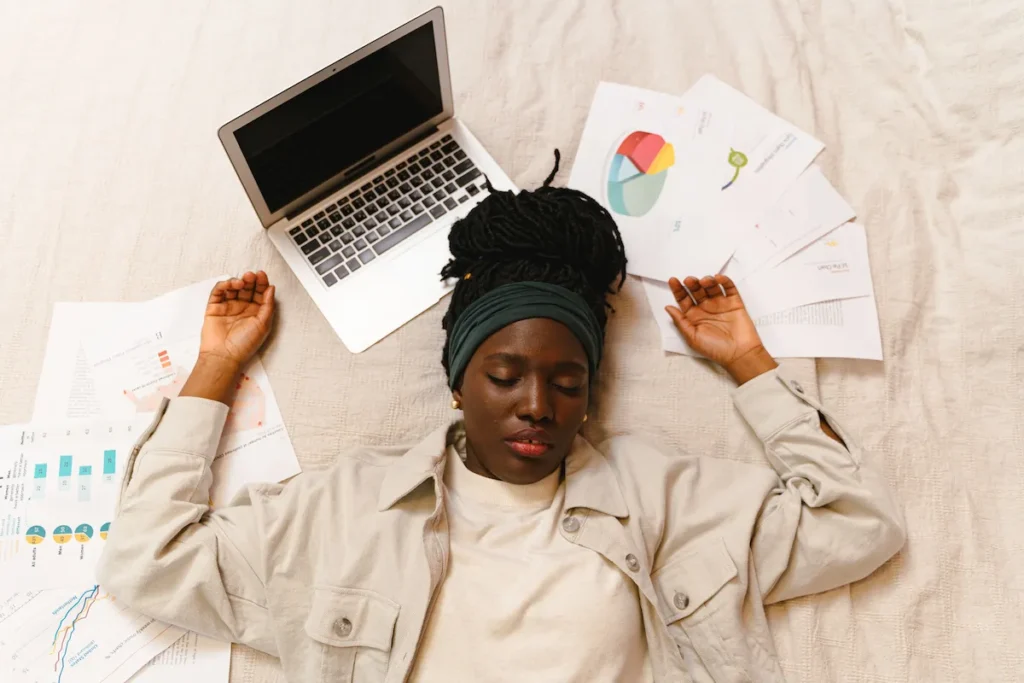 7 Sinais de que Seu Corpo Está Precisando Descansar: Não Ignore Esses Alertas 7 Sinais de que Seu Corpo Está Precisando Descansar: Não Ignore Esses Alertas